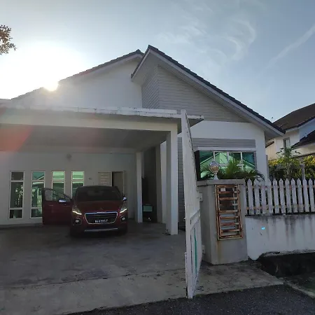 Escape Homestay Sungai Petani Exterior photo